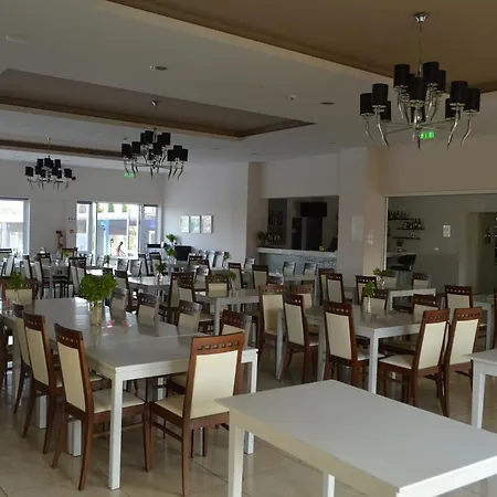 Nearby Golden Coast Daire Protaras