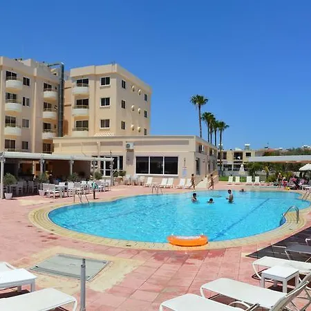 Nearby Golden Coast * Protaras